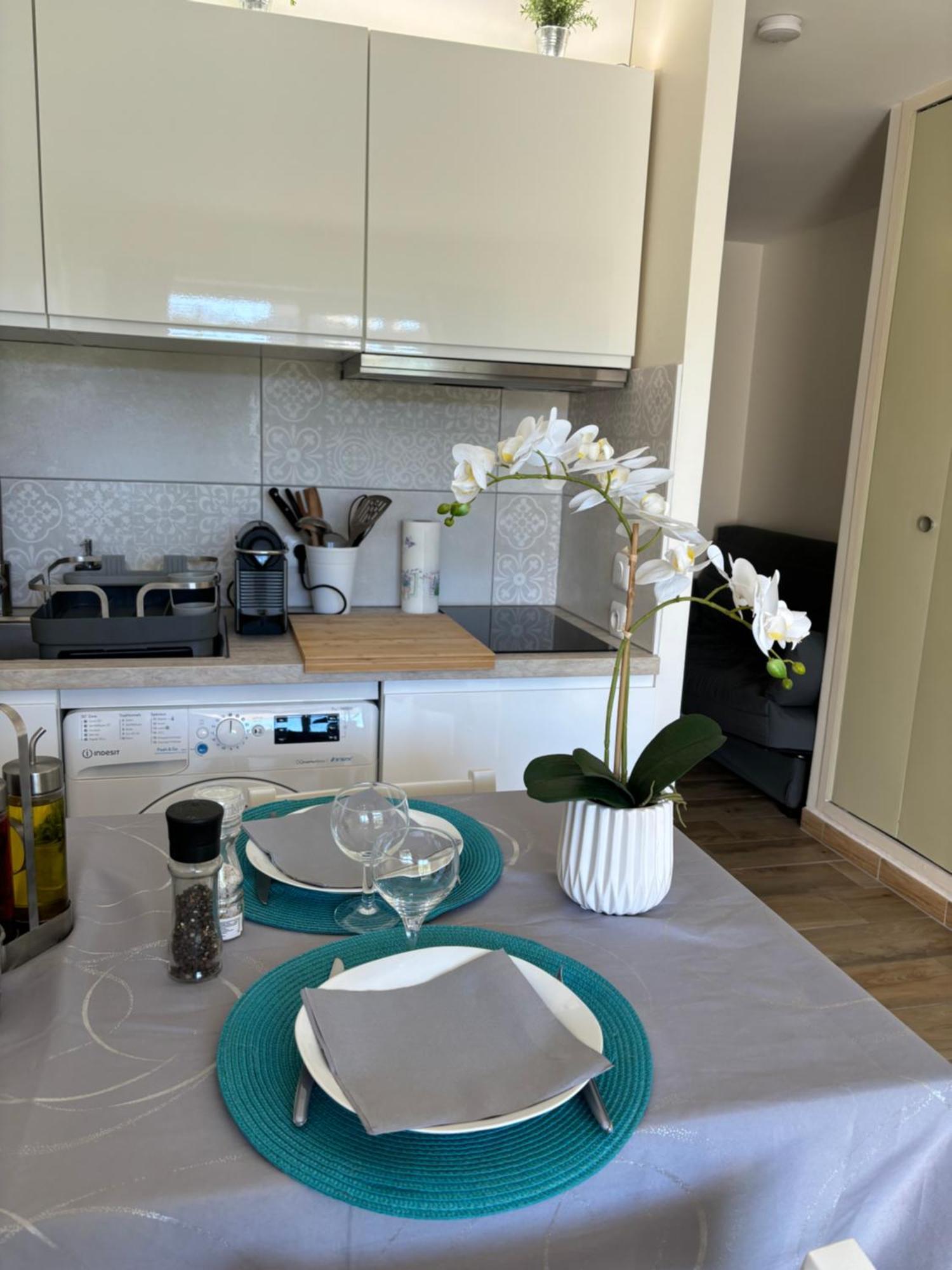 Proche Centre Sanary Studio Climatise 4 Personnes Экстерьер фото